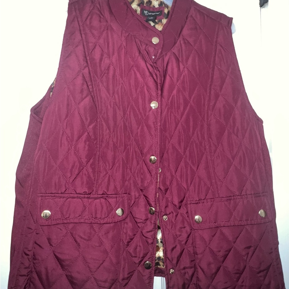New Directions Burgundy Vest with Animal Print Lining